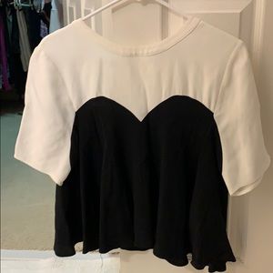 Black and white flowy shirt